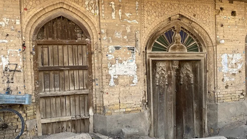 البناء القديم لجامع باب الطويل