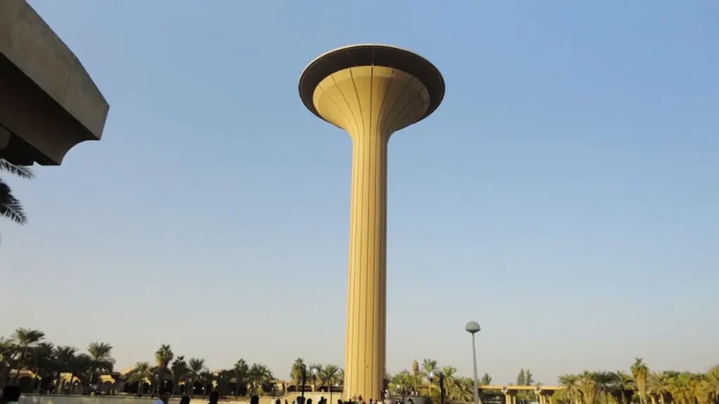 البرج في جزيرة بغداد السياحية
