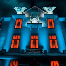 مطعم الرعب Shadows بوليفارد وورلد