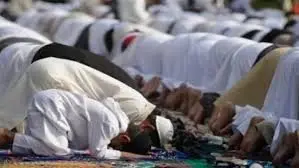 موعد صلاة عيد الفطر ٢٠٢٦ في القاهرة